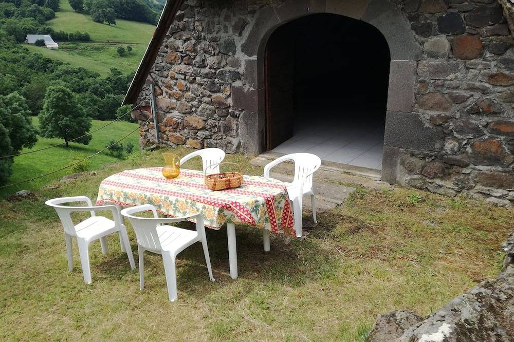Le Charme De L Ancien Renove in Thiézac, Région d'Aurillac
