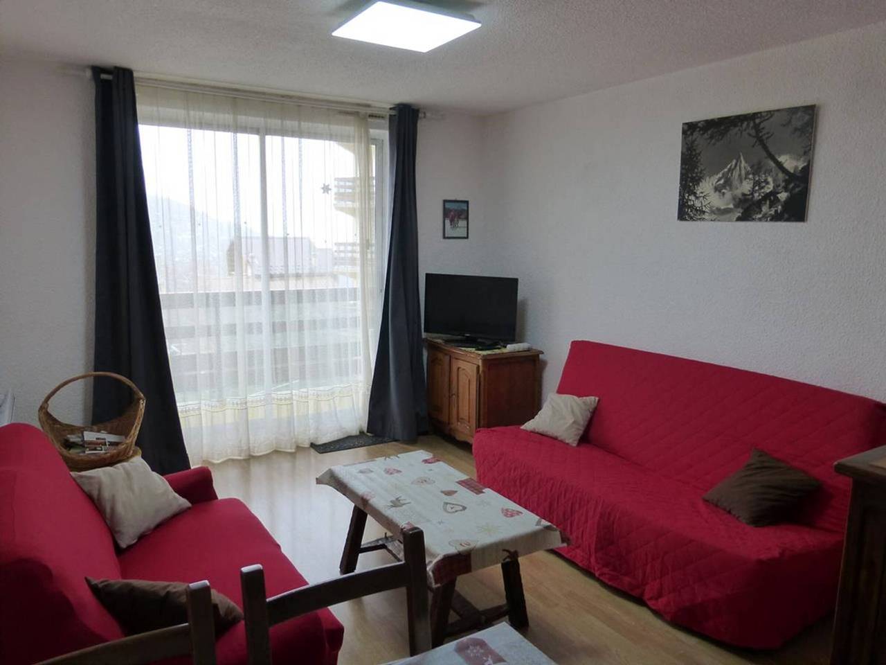 Ganzes Studio, Studio im Zentrum von Sauze mit Balkon in Le Sauze, Enchastrayes