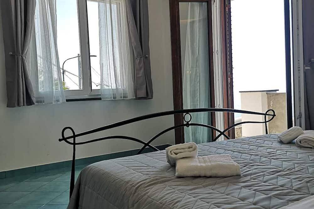 Ganze Wohnung, Villa Furoris Apartment, welcome to home! in Furore, Amalfiküste