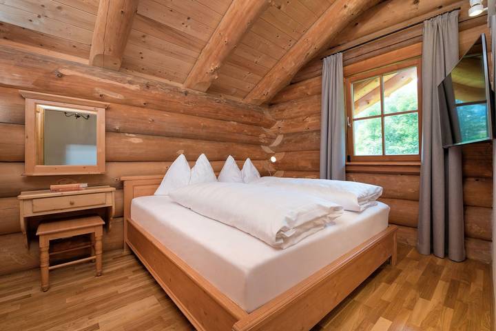 Hütte für 4 Personen, mit Garten und Ausblick sowie Sauna in Bad Kleinkirchheim - 2