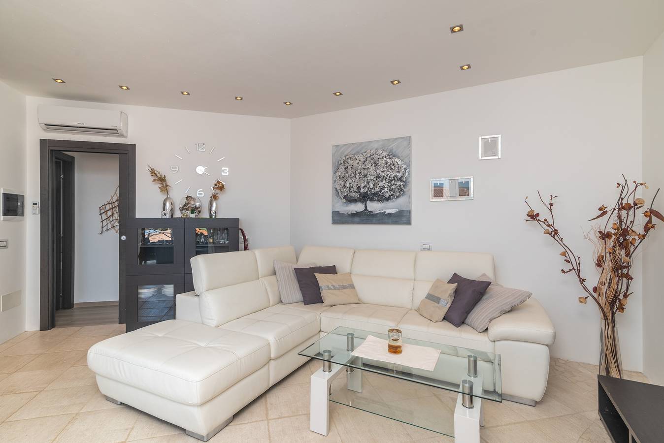 Casa vacacional 'Apartamento Porto Pozzo' con vistas al mar, Wi-Fi y aire acondicionado in Santa Teresa Gallura (Municipality), Gallura