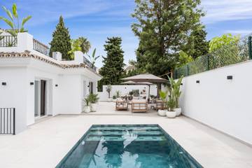 Casa De Vacaciones para 10 Personas en El Paraíso, Estepona, Foto 1