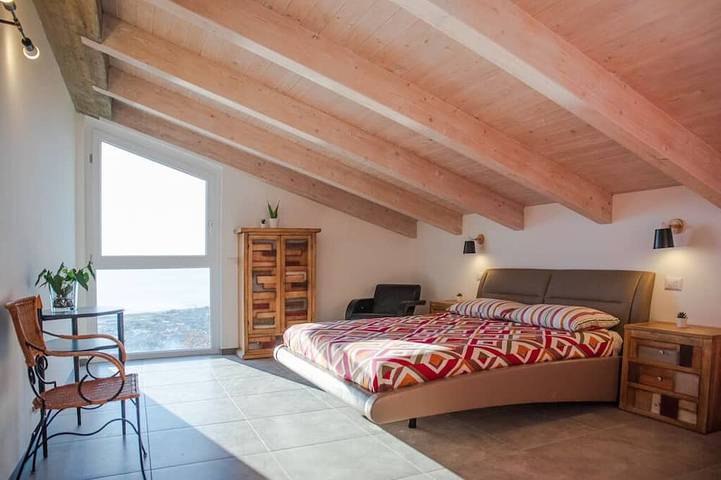 Raffinata villa con interni minimal chic e piscina privata vista mare in Marina di Ascea, Ascea