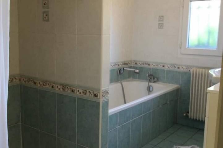 Location de vacances pour 4 personnes, avec jardin à Avensan - 4