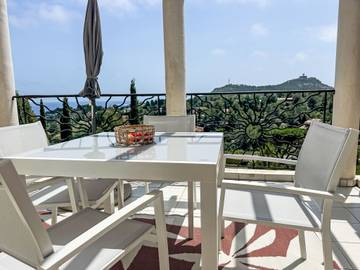 Location De Vacances pour 4 Personnes dans Cap Estérel, Saint-Raphaël, Photo 4