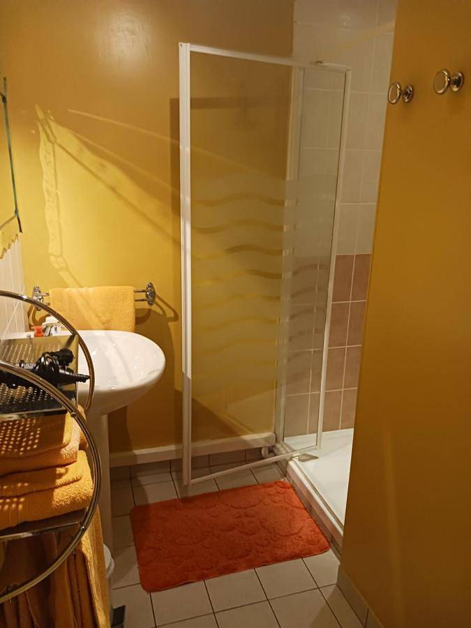 Deluxe Double Room with Balcony in Moyenmoutier, Saint-Dié-des-Vosges