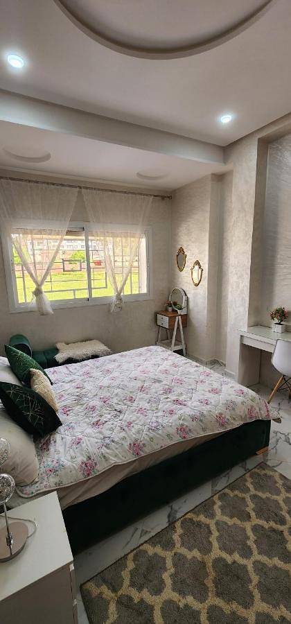 Location de vacances pour 19 personnes, avec terrasse ainsi que vue et piscine dans Imouzzer du Kandar - 4