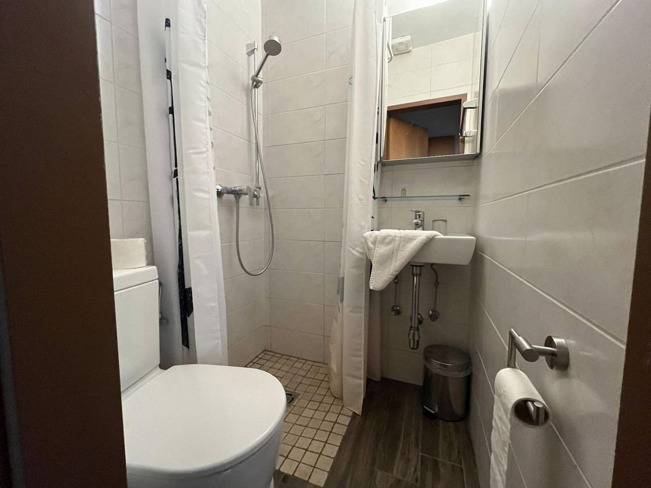Mariazellerhof Room 012 in St. Pölten, Mostviertel Region