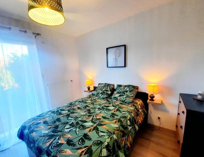 Gîte pour 3 personnes, avec jardin et vue, animaux acceptés à Douvaine - 2
