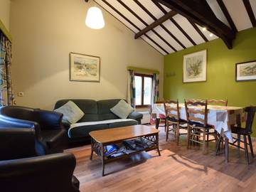 Maison de campagne pour 5 personnes, avec jardin à Bouillon