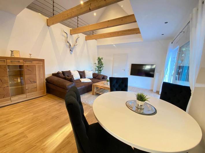 Ferienwohnung für 4 Personen, mit Balkon und Ausblick sowie Sauna in Mardorf - 2