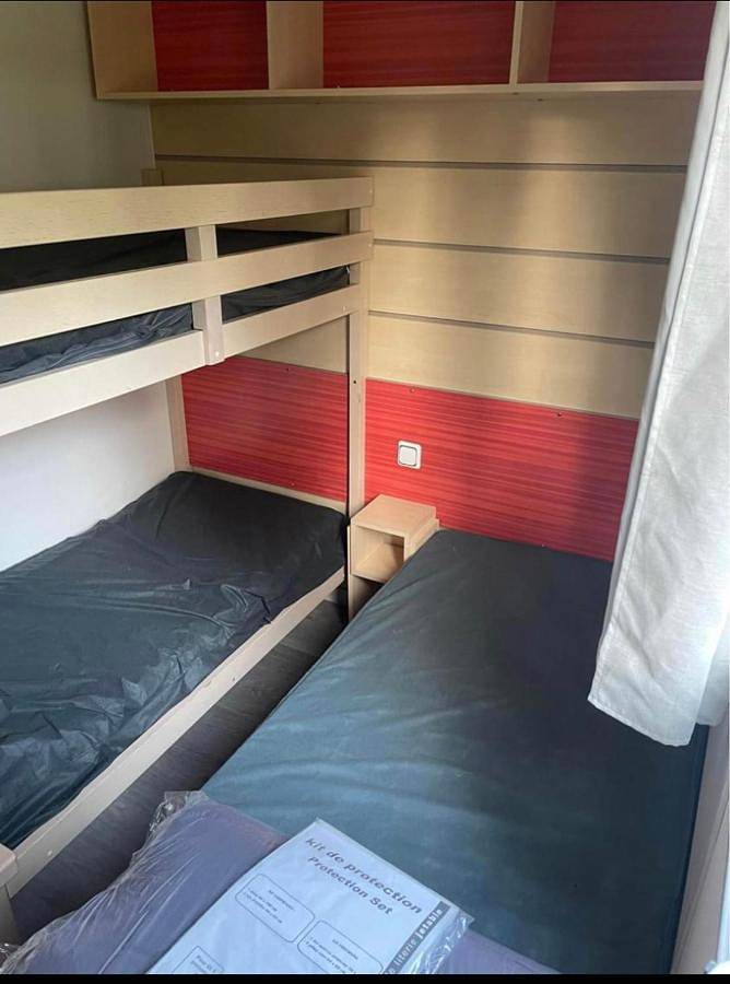 Location de vacances pour 6 personnes, avec terrasse et piscine à La Guyonnière - 3