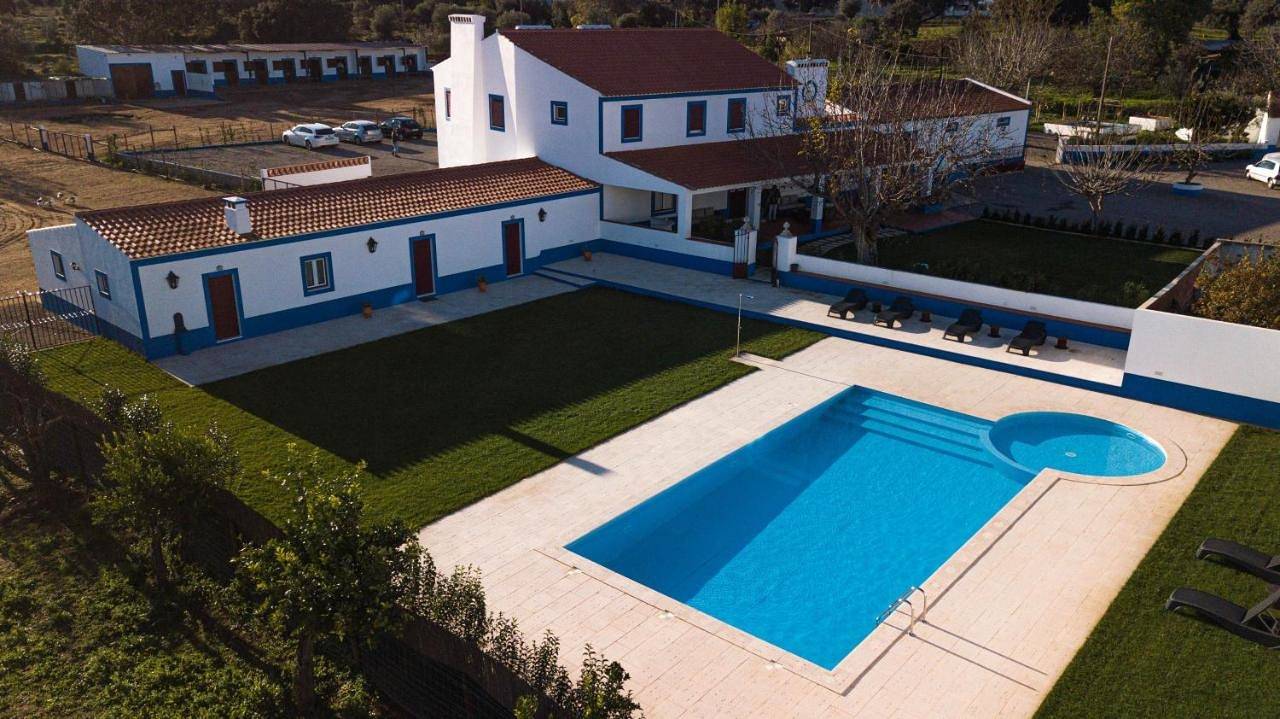 Double Room with Garden View in Estremoz, Distrito de Évora