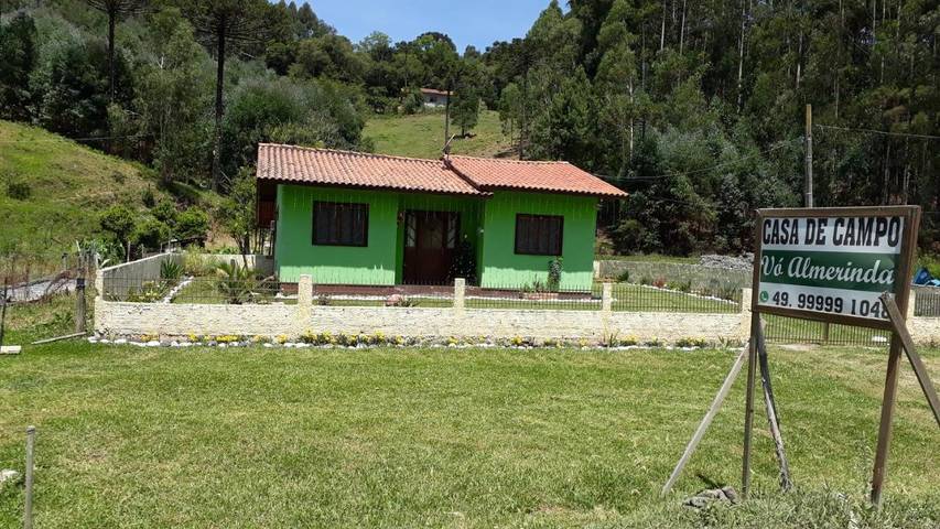 Casas e apartamentos de temporada para 15 pessoas, com vista e jardim e ainda vista para o lago, com animais de estimação em Urubici