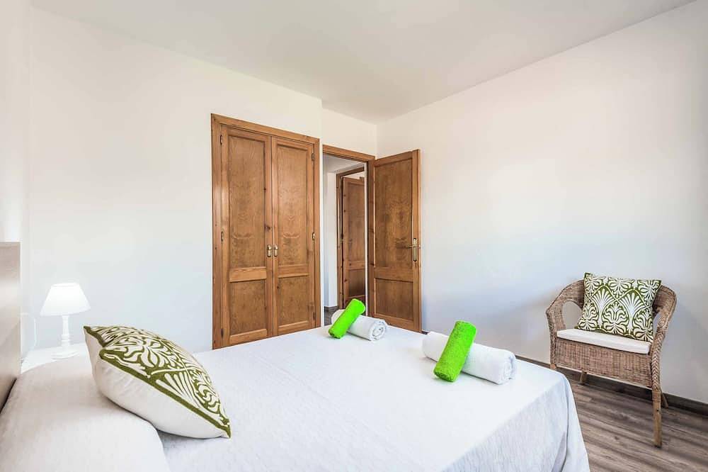 Villa Paula Punta Prima in Punta Prima, Sant Lluís
