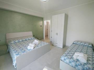 Maison d’hôte pour 2 personnes, avec terrasse et vue à Praia a Mare
