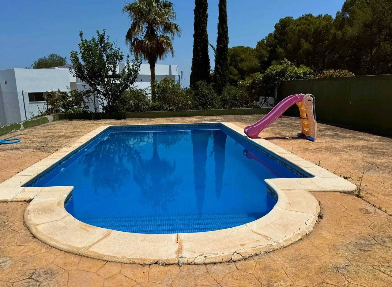 Acogedor chalet con piscina en Molina de Segura in Chiva, Provincia de Valencia