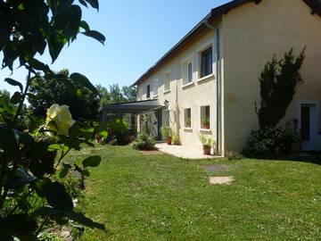 Gîte pour 12 personnes, avec terrasse et jardin, animaux acceptés à Biol