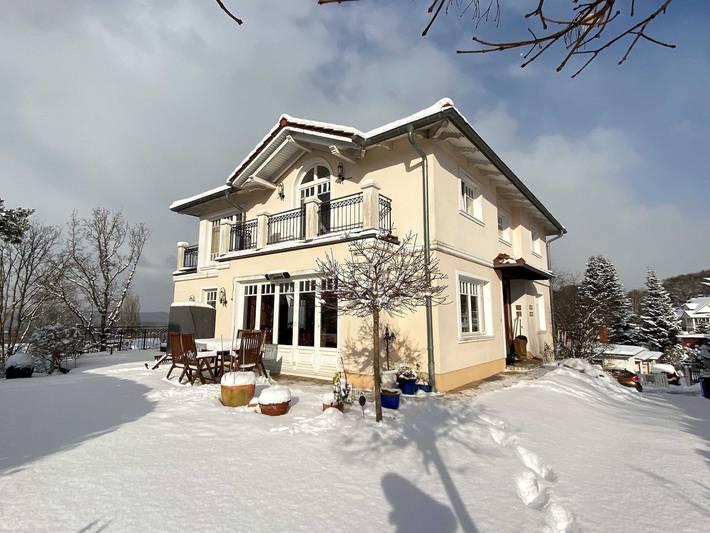Ferienwohnung für 2 Personen, mit Balkon und Terrasse sowie Garten in Binz