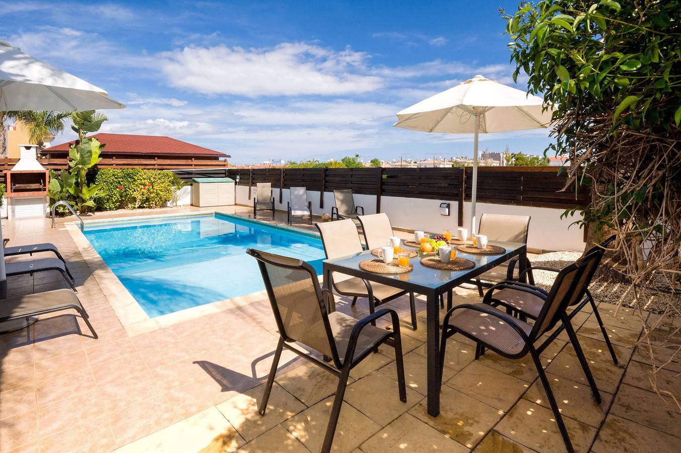 Villa für 8 Personen mit Pool in Kapari, Südzypern