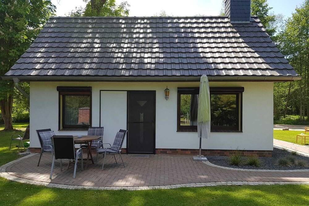 Stille genießen im Ferienhaus Storchennest direkt am Wasser in Leipe, Lübbenau