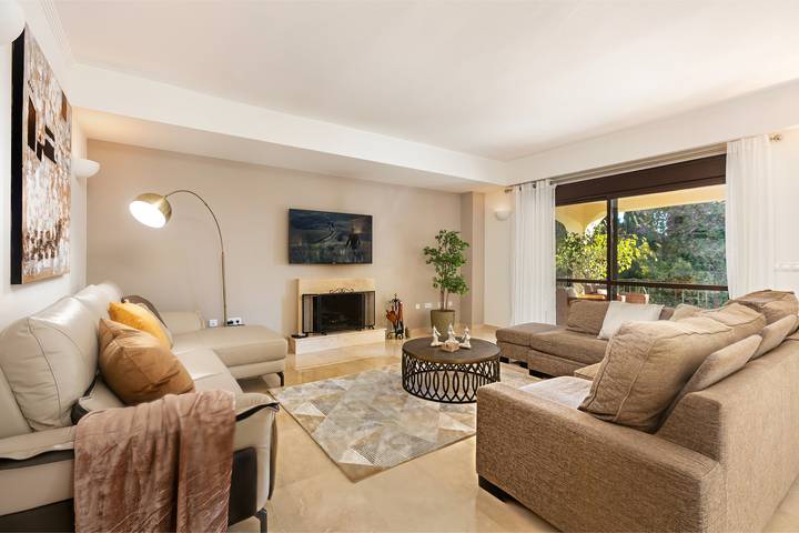 Finca für 12 Personen, mit Garten und Pool in Marbella - 2