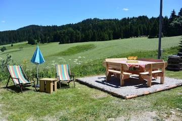 Gîte pour 5 personnes, avec balcon et sauna à Les Moussières