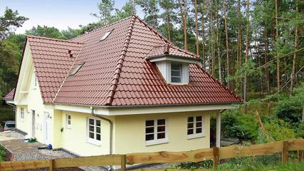 Ferienhaus für 8 Personen, mit Terrasse und Sauna in Trassenheide