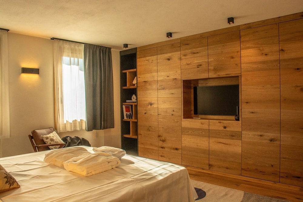 Perfect location with amazing views close to ski slopes in Breuil-Cervinia, Valtournenche