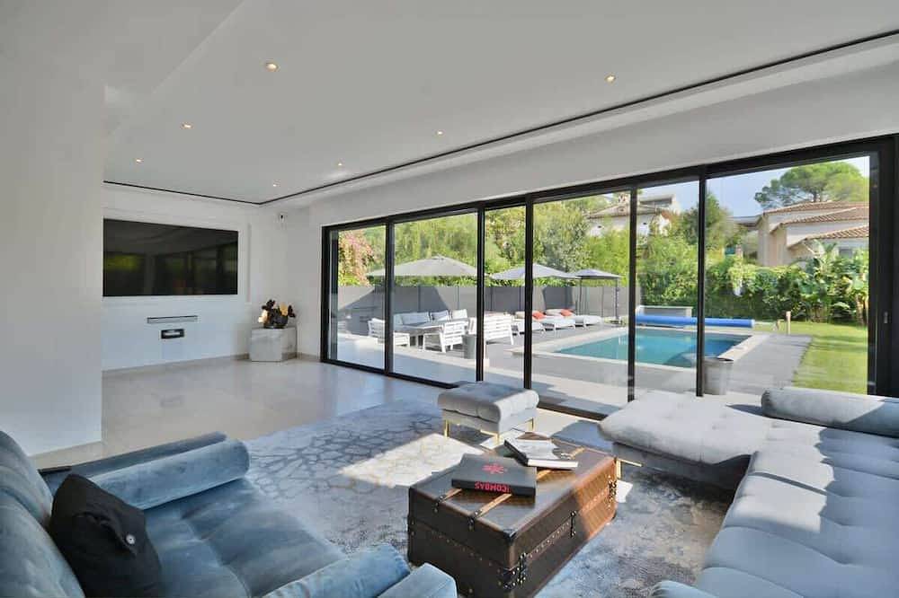 Villa Bella Vista # Piscine - Luxe & Sérénité in Le Cannet, Côte méditerranéenne (France)