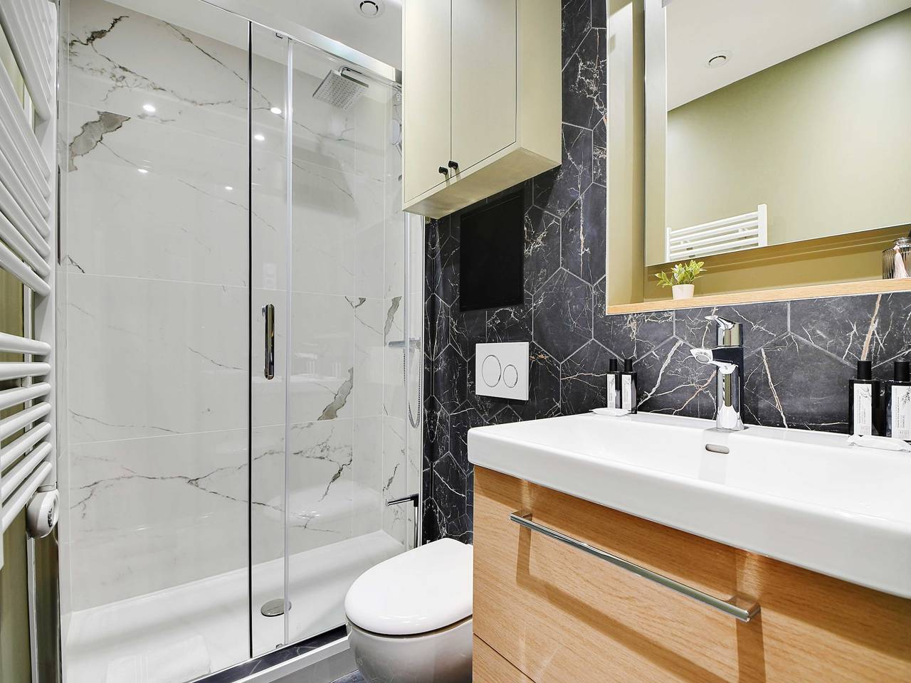 Ganze Wohnung, Einladendes Apartment -1Bd/4P - 18. Arrondissement in Paris, Ile de France