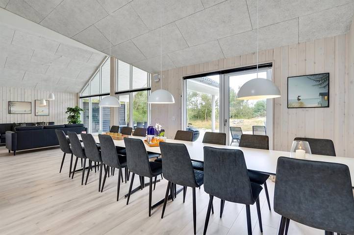 Pet friendly home in Humble with sauna in Humble, Langeland