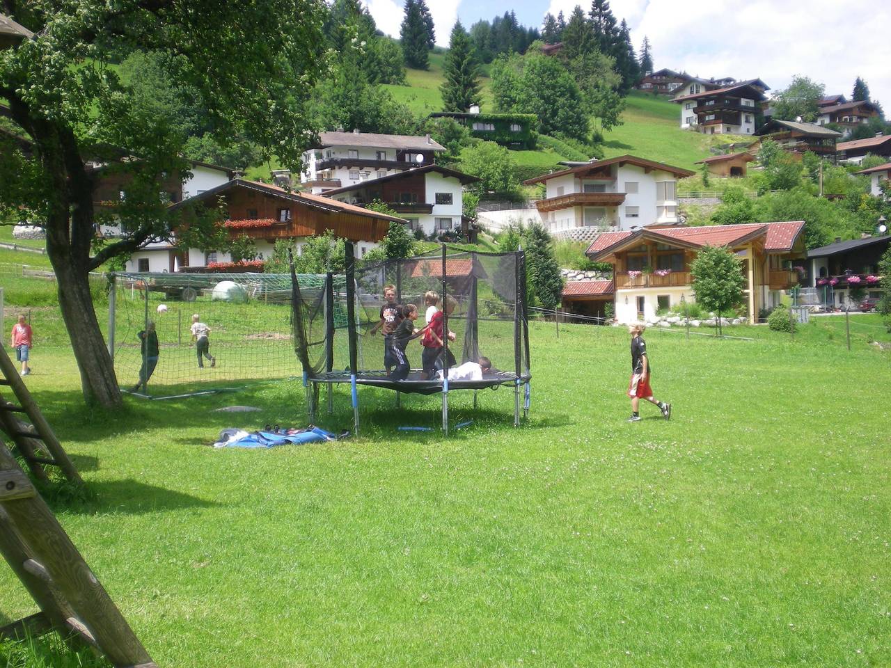 Familienzimmer Fließwasser/Du/Wc auf der Etage in Wildschönau, Kaisergebirge