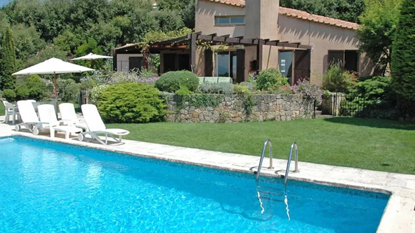 Villa pour 7 personnes, avec piscine et jardin à Villeneuve-Loubet