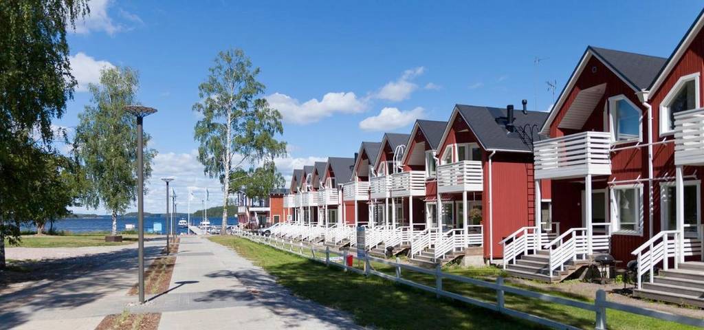Ferienhaus für 6 Personen, mit Seeblick und Balkon sowie Sauna und Ausblick