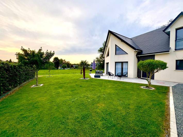 Location de vacances pour 6 personnes, avec jardin dans Roumare