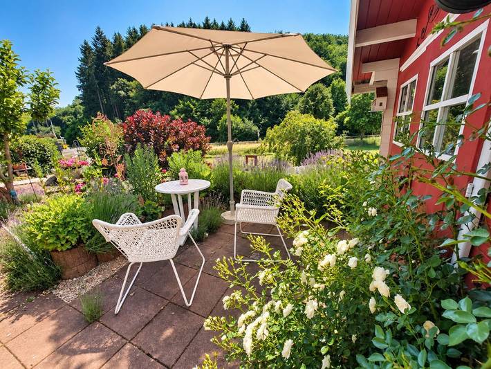 Ferienwohnung für 2 Personen, mit Balkon und Terrasse sowie Garten in Kirn