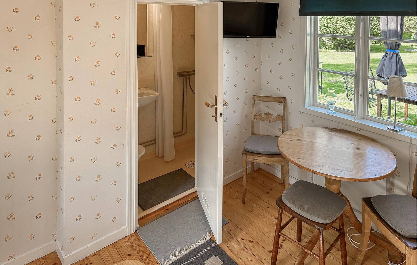 Hus för 6 Personer med trädgård in Öland