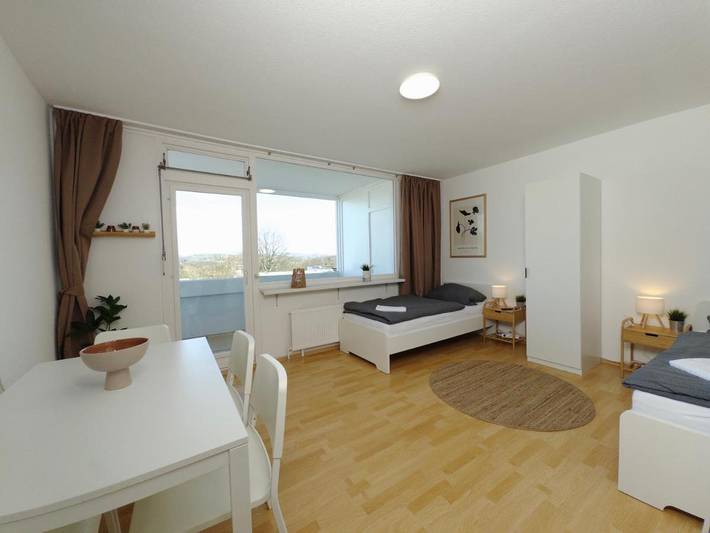 Ferienwohnung für 6 Personen, mit Balkon in Bochum