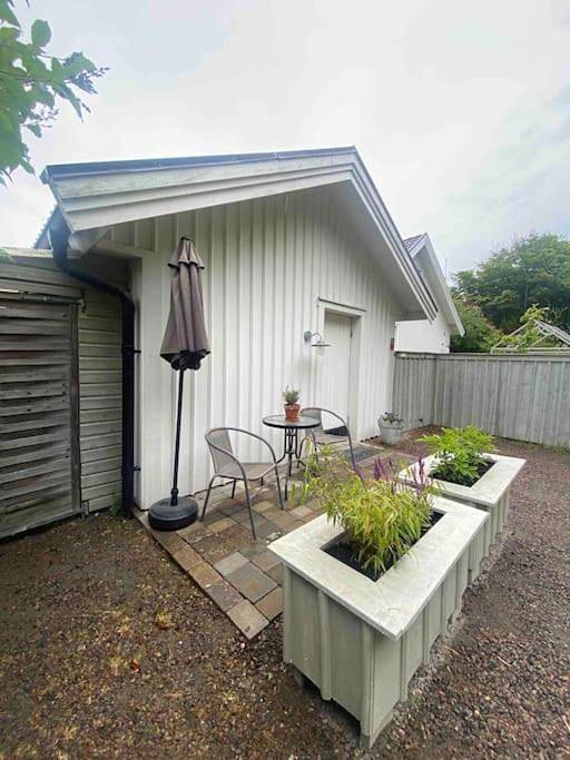 Cozy cottage by the sea south of Varberg in Varberg, Halland