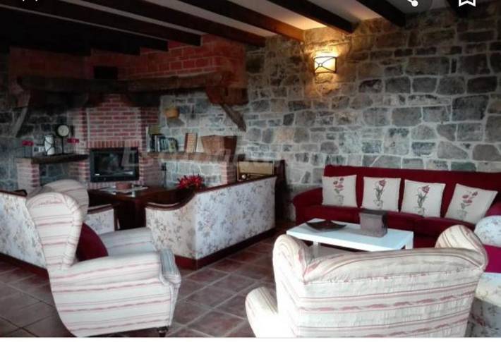 Casa rural para 30 personas, con Balcón y Terraza además de Jardín y Vistas en Pruneda - 4