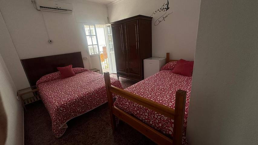 Casa rural para 3 personas, con Balcón y Terraza además de Piscina y Vistas en Coripe - 3