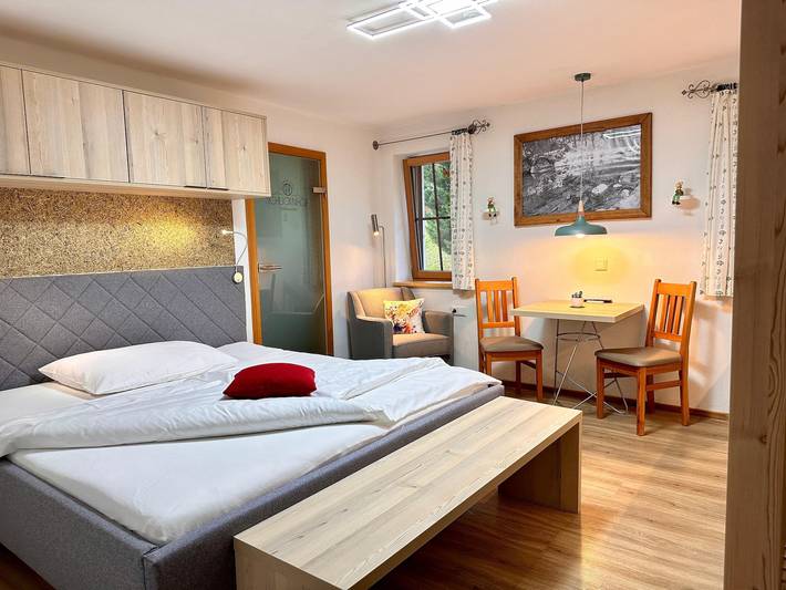 Ganze Ferienwohnung, Studio Kornblume in Bundesland Salzburg