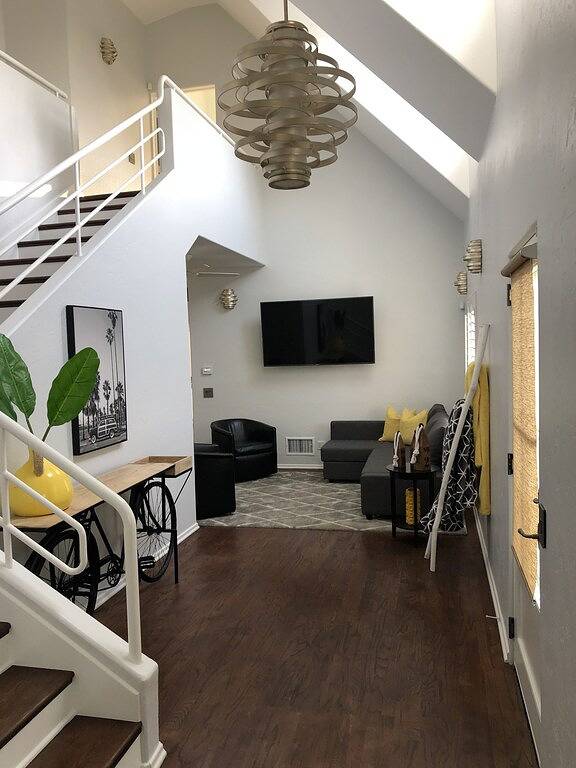 Vacation rental for 7 people, with hot tub and yard in Encinitas