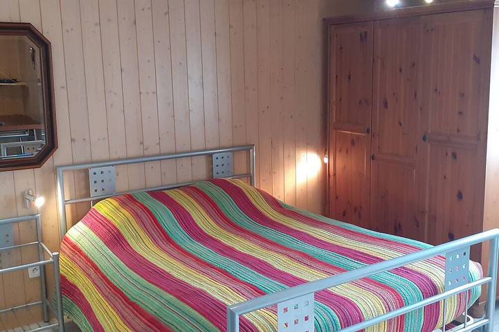 Location de vacances pour 2 personnes, avec jardin dans Chauffailles - 4