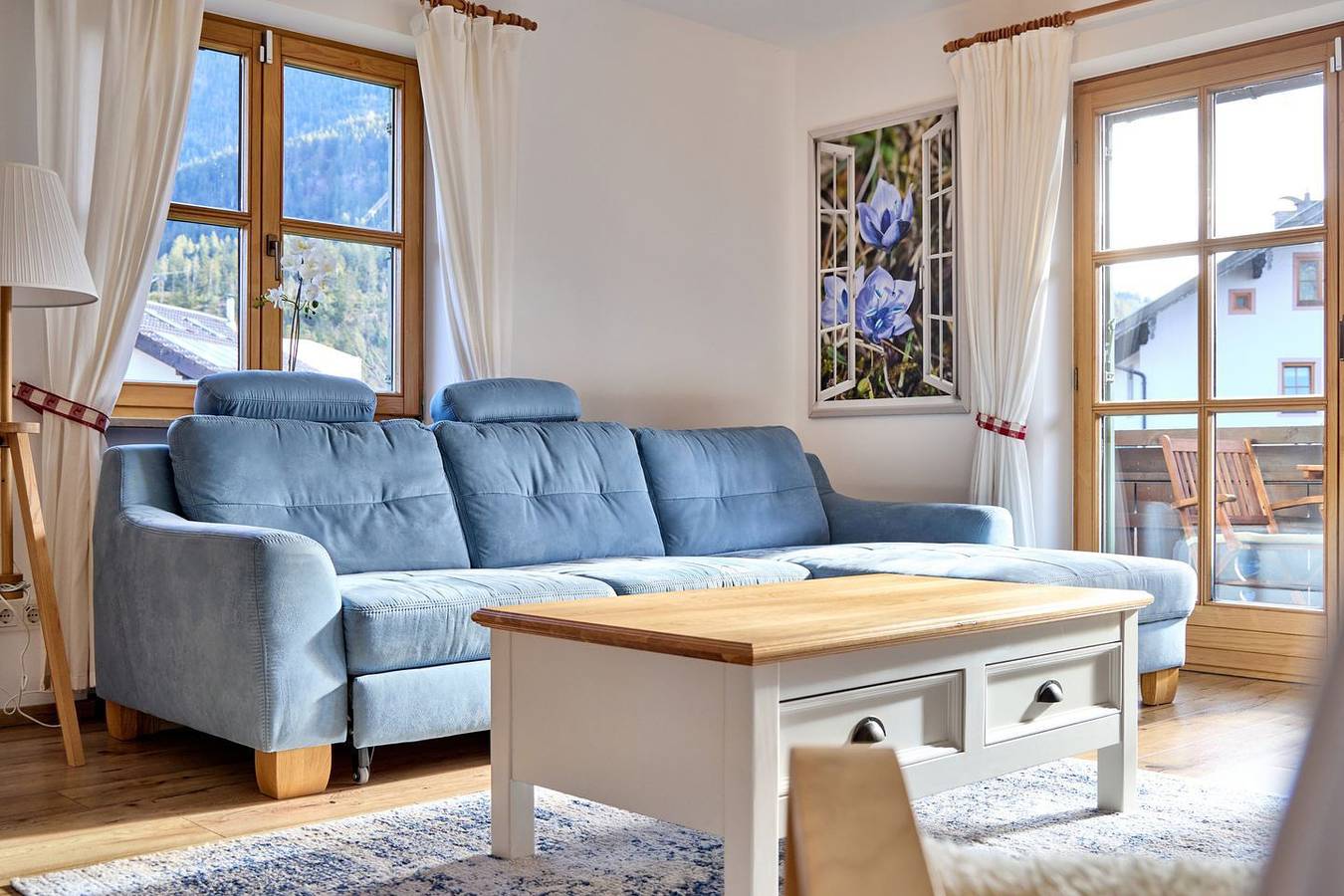 Ganze Wohnung, Ferienwohnung Alpenzauber - Modernes Apartment mit charmantem Bergblick in Garmisch-Partenkirchen, Bayerische Alpen