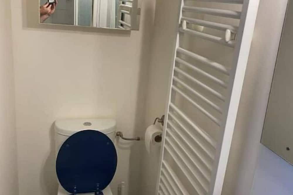 Entire apartment, Studio Pour Votre Séjour à Paris in Châtillon, Hauts-de-Seine