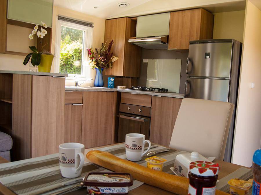 Camping de la Haie Penée - Mobilhome 6 personnes - 3 chambres in Saint-Quentin-en-Tourmont, Région d'Abbeville