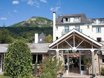 Logis Hôtel Les Cimes in Argelès-Gazost, Pyrénées