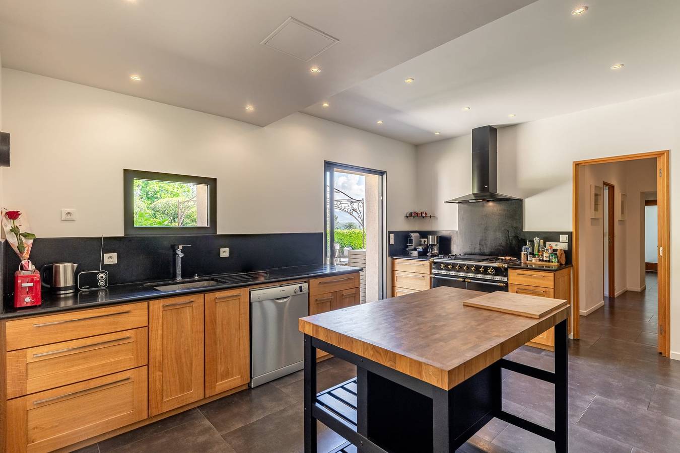 Ferienhaus für 8 Personen mit Balkon in Vaison-la-Romaine, Parc naturel régional du Mont-Ventoux